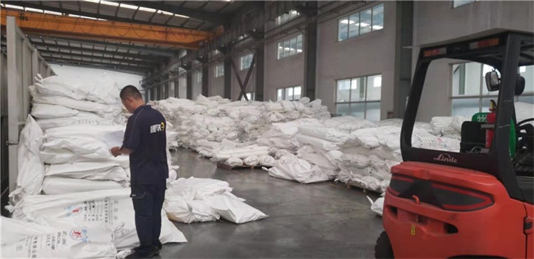 壓濾機(jī)濾布車間 (17)