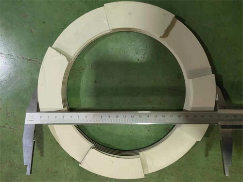 增強(qiáng)壓濾機(jī)夾布器