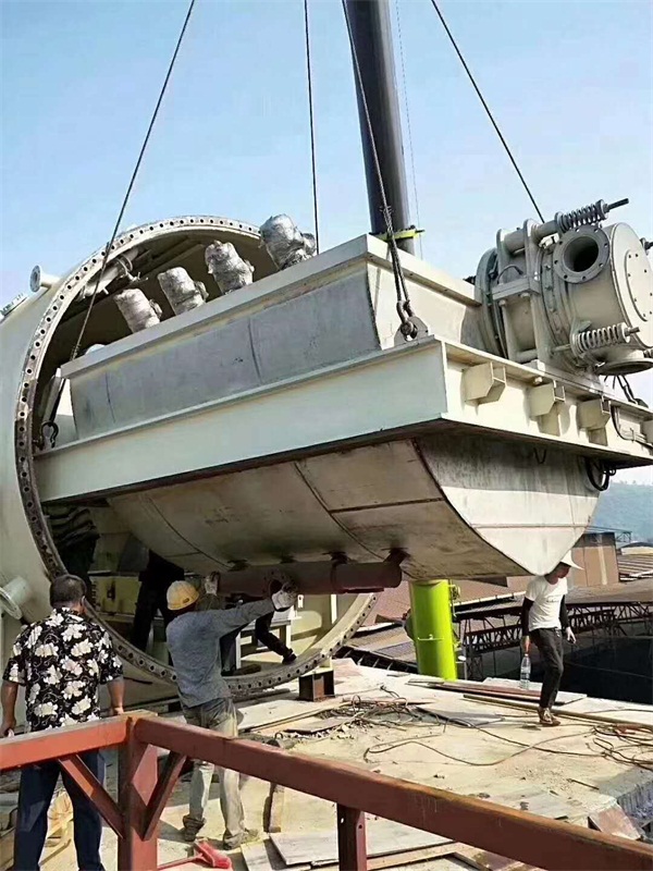 盤式加壓過濾機(jī)發(fā)貨現(xiàn)場