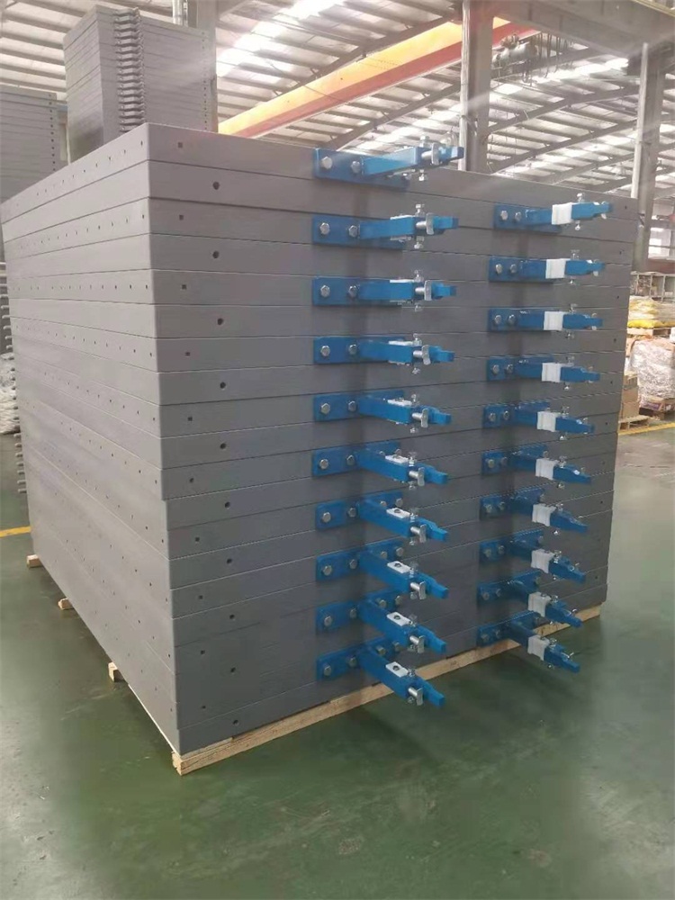 壓濾機(jī)濾板成品車間