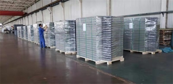 壓濾機(jī)濾板廠房車間展示 (5)